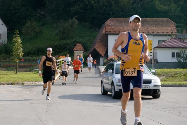 75km_CE_LOG_2008_na_trasi - foto