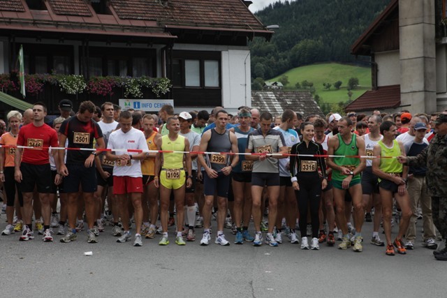 2009_CE-Logarska-d_Start_Luce - foto