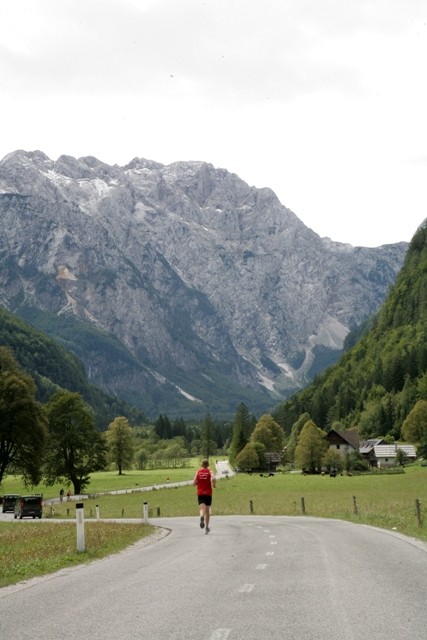 2009_CE-Logarska-d_Vhod_v_Logarsko - foto