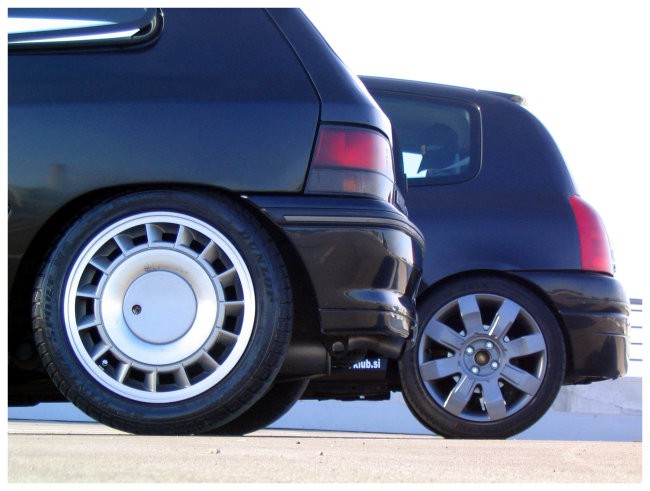 Clio RS vs 16V - foto povečava