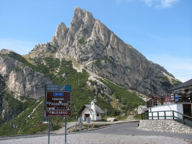 Passo falzarego, Dolomiti, I (21.9.2006)