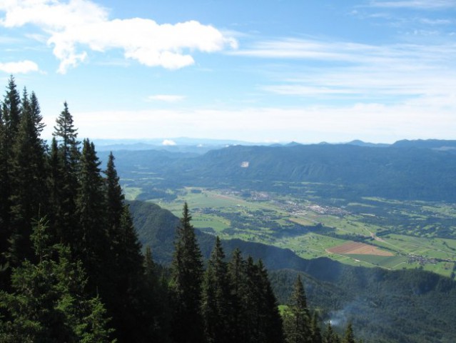 Valvasorjev dom-Prešernova koča-Stol(2236m)-9 - foto