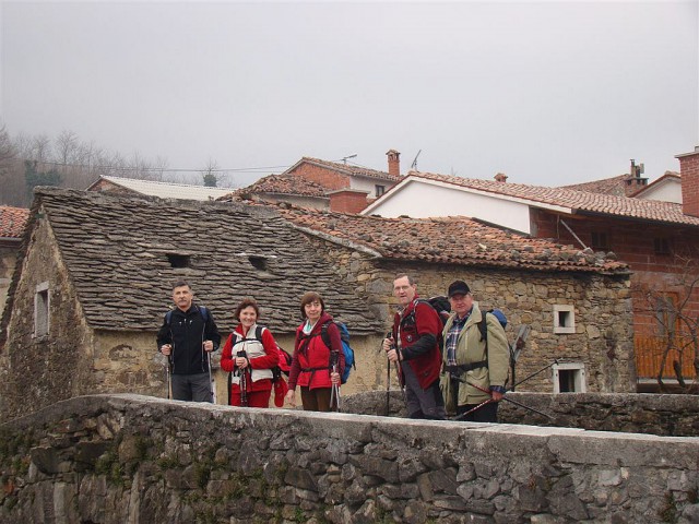 Podnanos-Konj-Abram-Vojkova koča na Nanosu(12 - foto