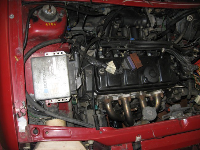  Motor - blok alu original TU3 AX GT glava od Peugeot 106 XSi z 1 mm večjimi dirkalnimi ve