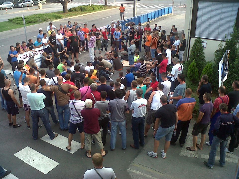 Štrajk u Luki Koper ... 29.07 ... 02.08. 2011 - foto povečava