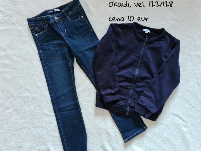 Komplet Okaidi, vel. 122-128, cena 10 €