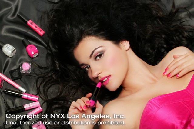 Maite Photoshoot za nyx cosmetic - foto