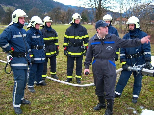 Tečaj za gasilca 2009 - foto