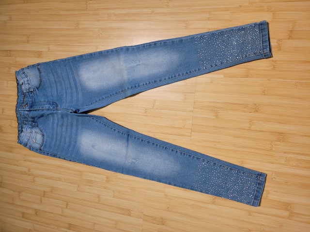 Jeans hlače št. 152