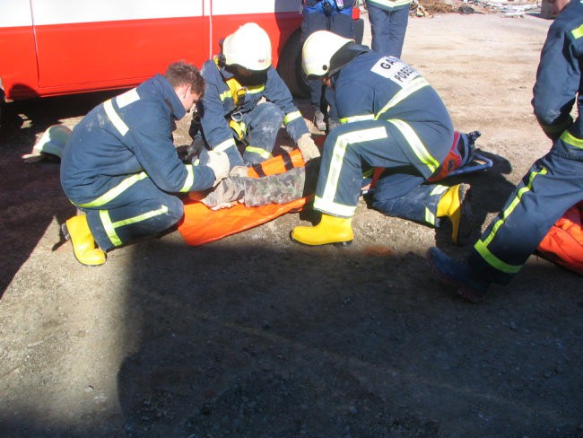 Vaja MERP v Luki Koper ,11.02.2006 - foto povečava