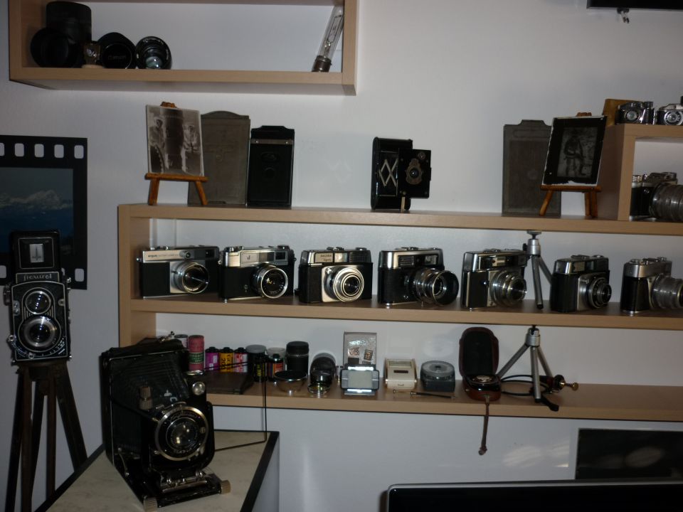 Vintage cameras - kompletna zbirka  - foto povečava