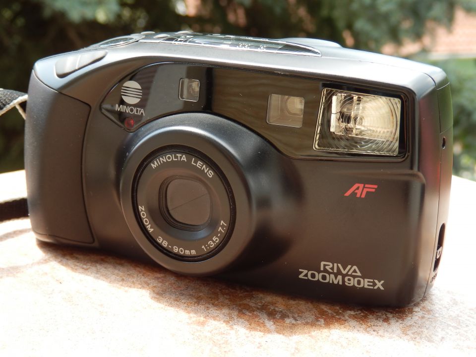 Minolta Riva Zoom 90 (1998-)