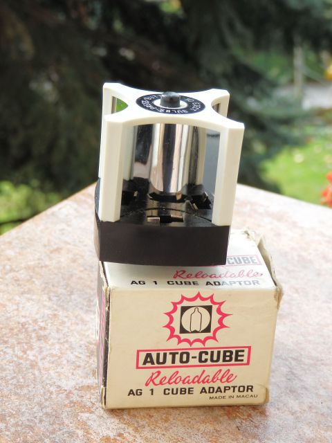 Auto-cube