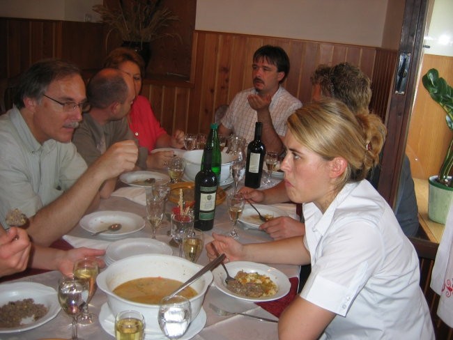 Lunch - culinary specialities of the Gorenjska region on the tourist farm POVŠIN in Selo n