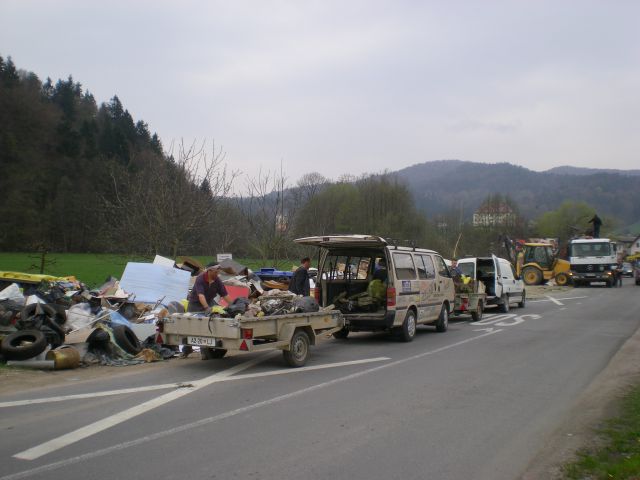 Čistilna akcija:Očistimo Slovenijo - foto