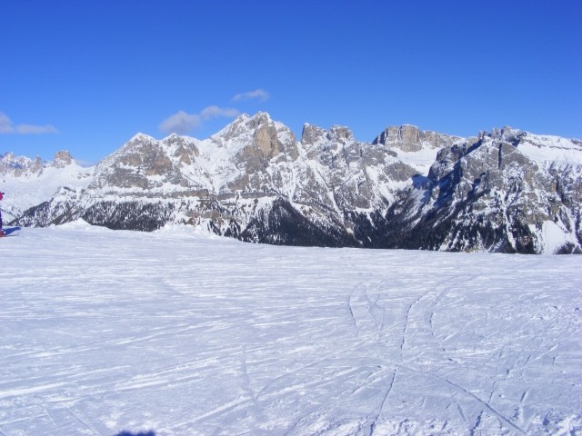 Moena - Dolomiti 12 08 - foto