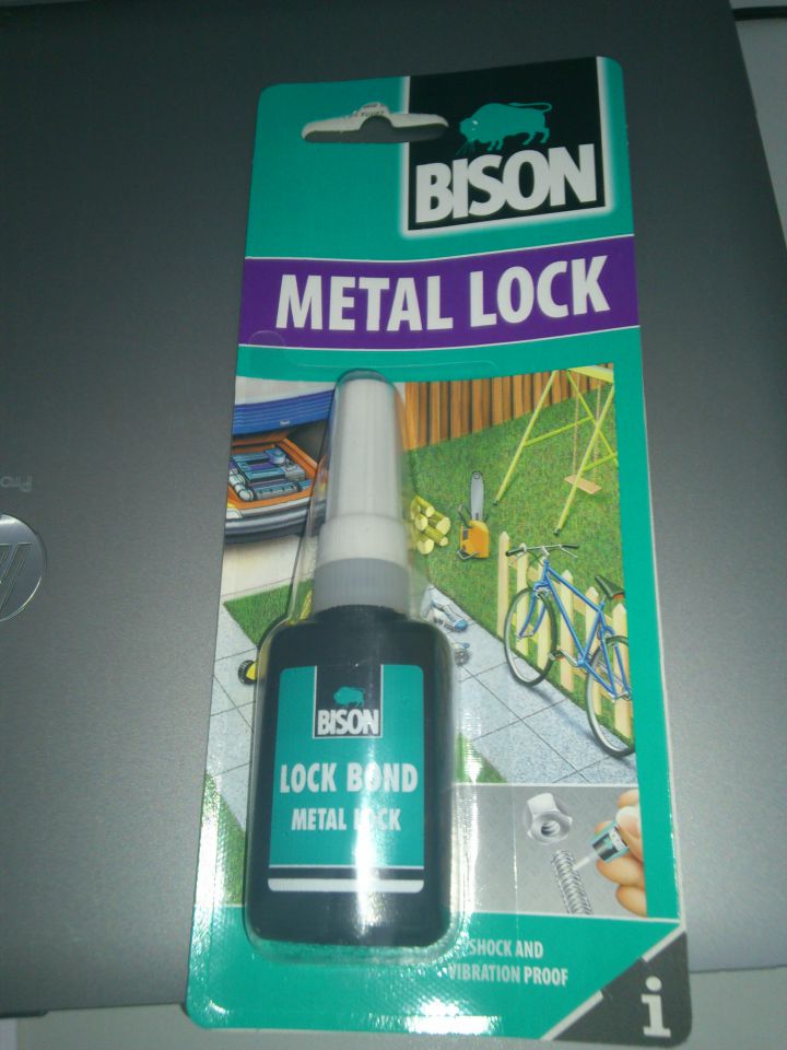 Thread lock - foto povečava