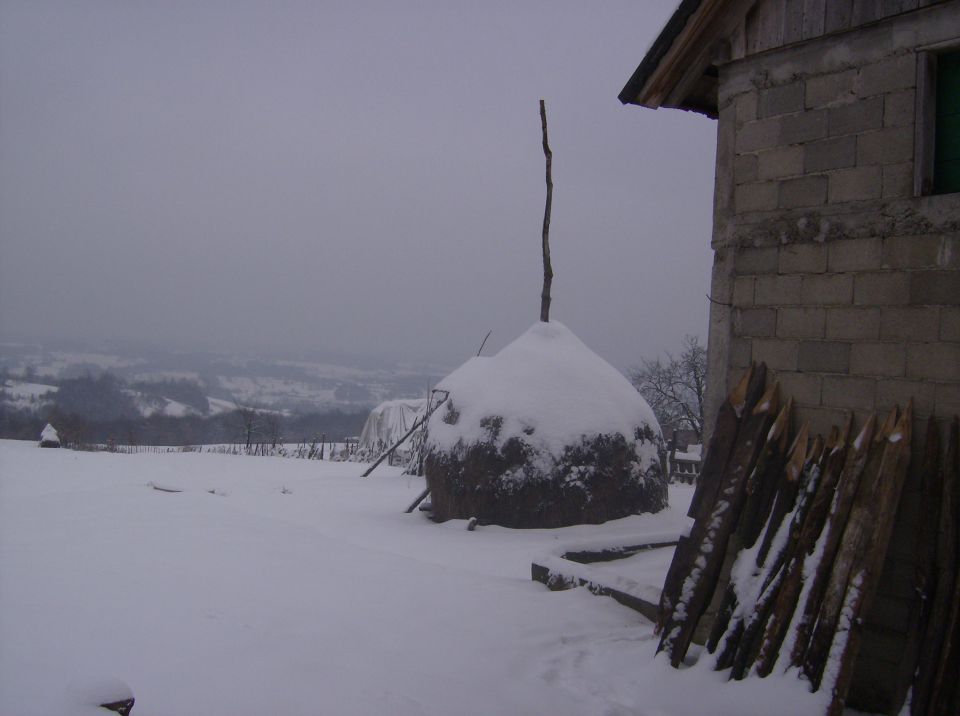 Zima u bosni februar 2010 - foto povečava
