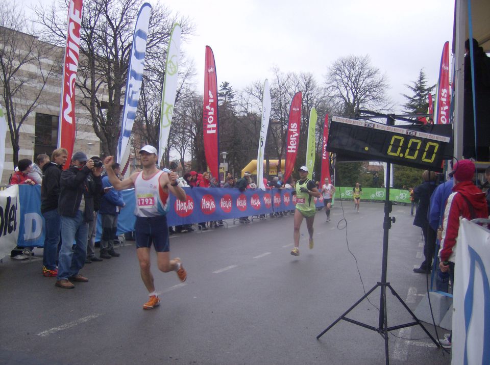 10 mali kraški maraton Sežana 21.03.2010 - foto povečava