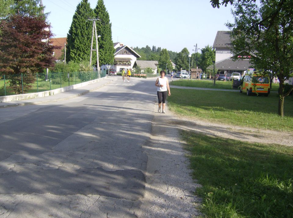 21 Mošenjski tek Mošnje 12.06.2010 - foto povečava