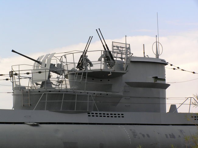 stolp podmornice