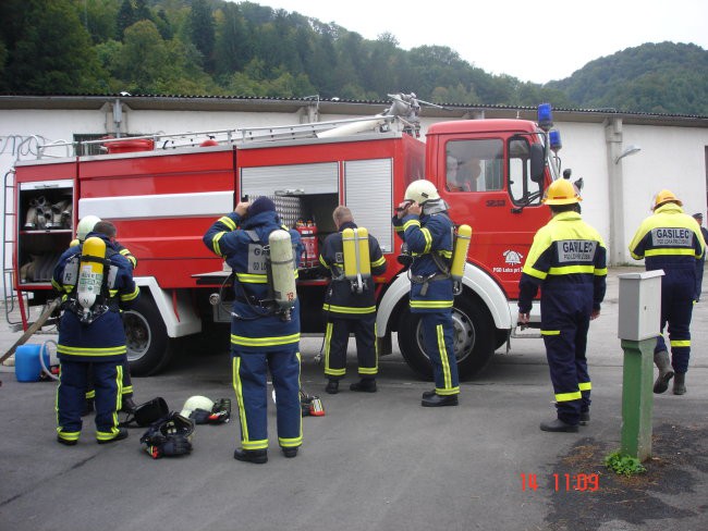 Mokra vaja v mesecu požarne varnosti 2008 - foto povečava