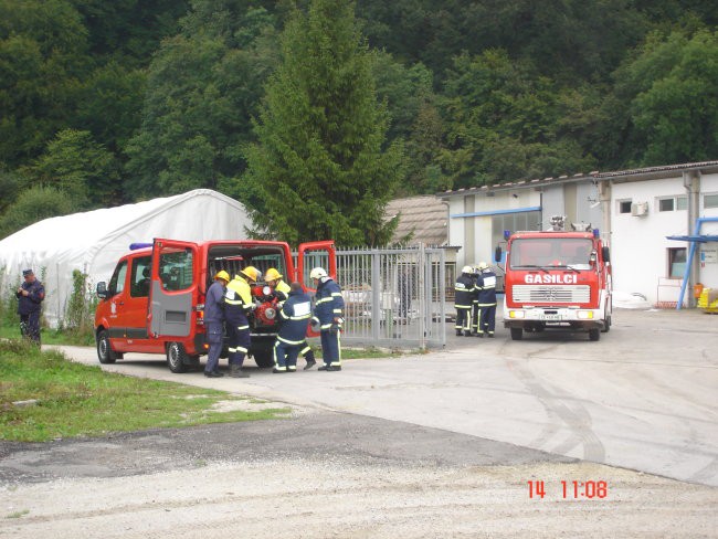 Mokra vaja v mesecu požarne varnosti 2008 - foto povečava