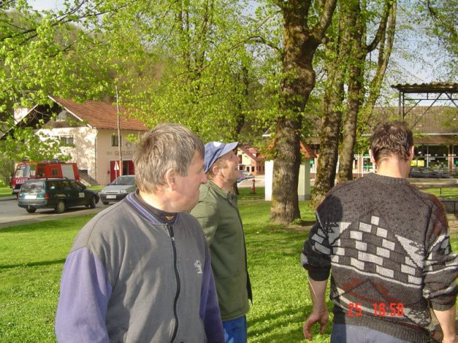 Postavljanje mlaja 2005 - foto povečava