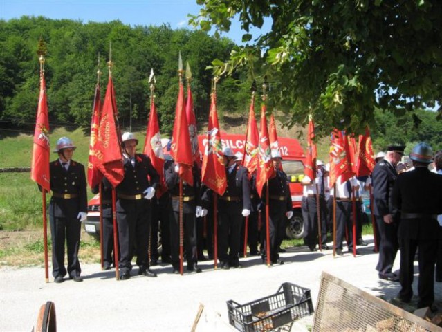 Prevzem avtomobila, blagoslov slike in tekmov - foto