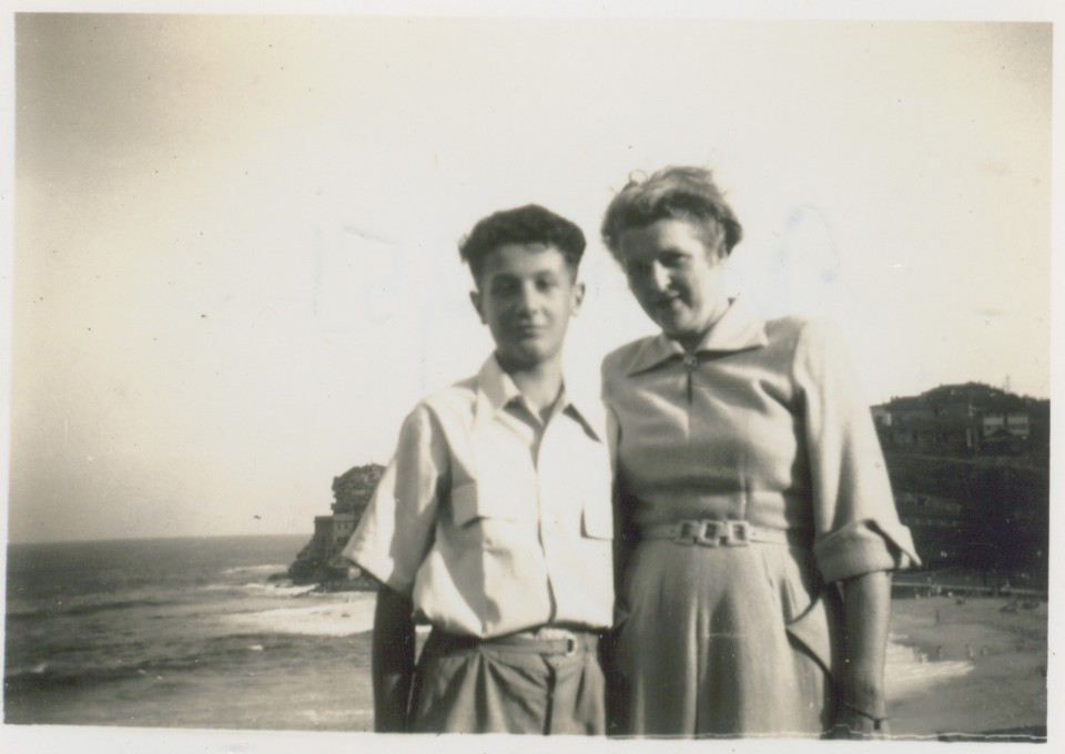 Na morski obali - Boris in Hilde - Juli 1951.jpg