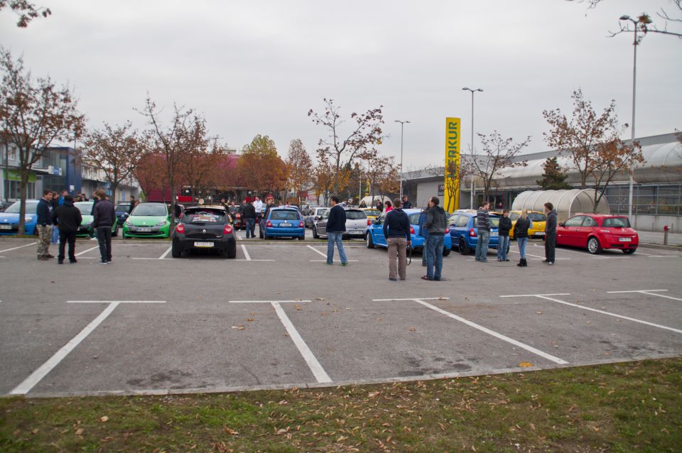 RS srečanje 5.11.2011 Renault klub Slovenija - foto povečava