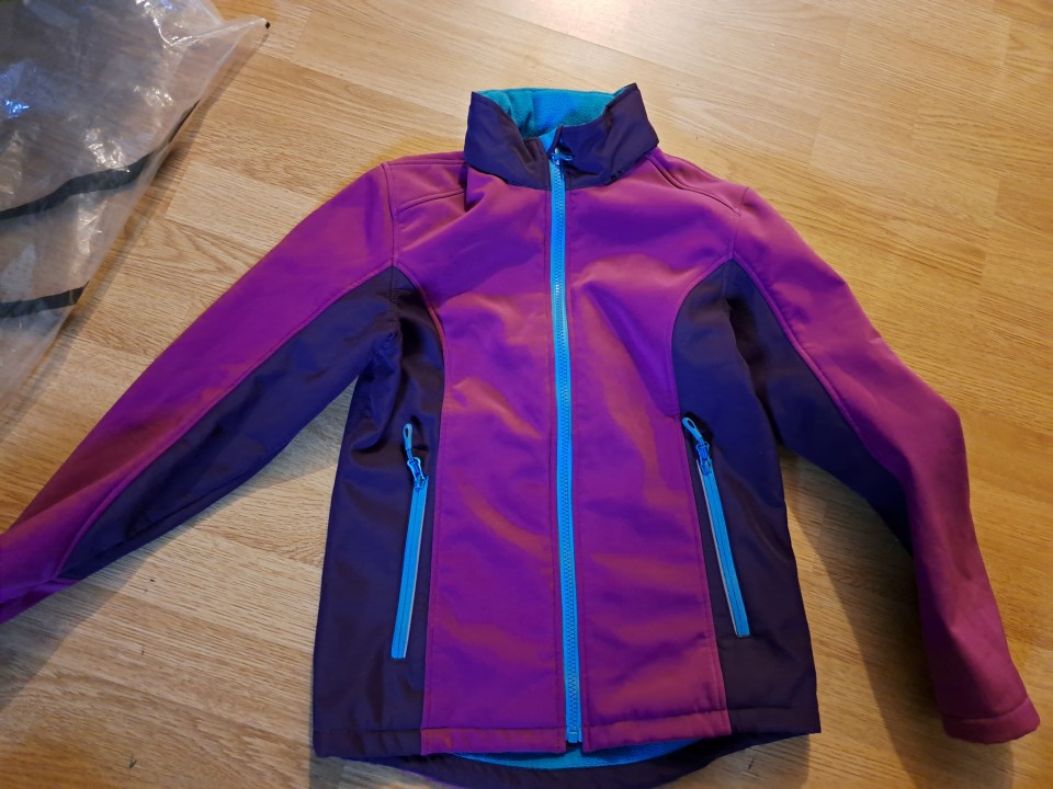 Jakna 146 152 5 eur - foto povečava