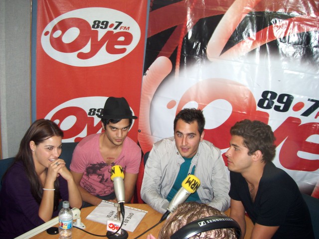 Maite e Reik na rádio Oye 89.7 FM (14.07.09) - foto