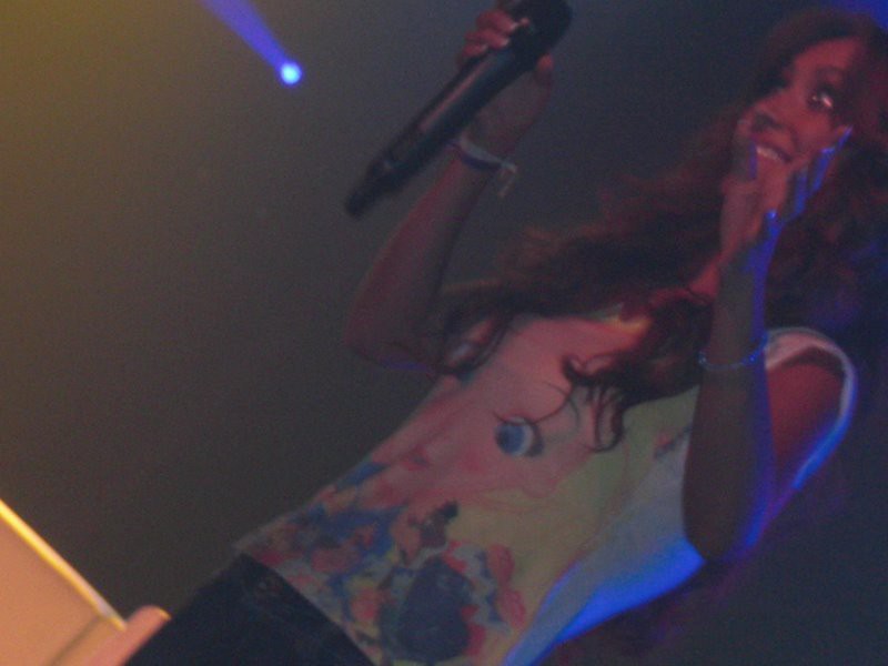 Anahí em São Paulo, Brasil (15.08.09) - foto povečava