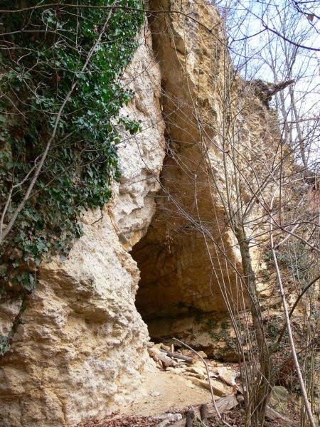 Vhod v Puščavnikovo jamo (zgornja jama)
