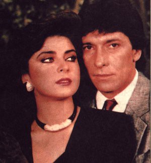 Victoria Ruffo - Maria - foto