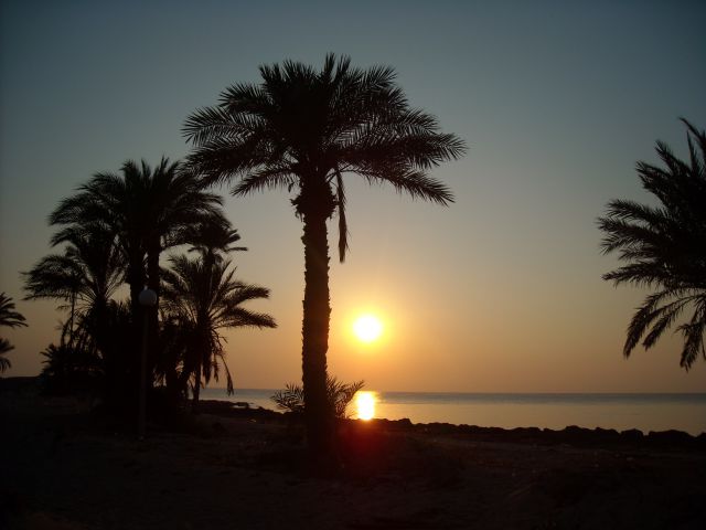 Sončni vzhod na Djerbi - foto