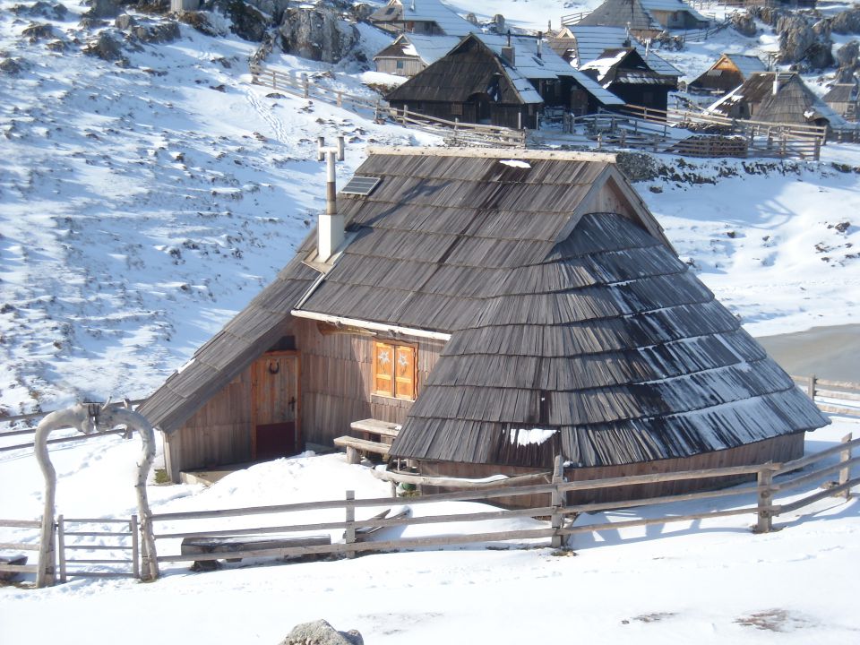 Zimaka pravljica na Veliki planini - foto povečava