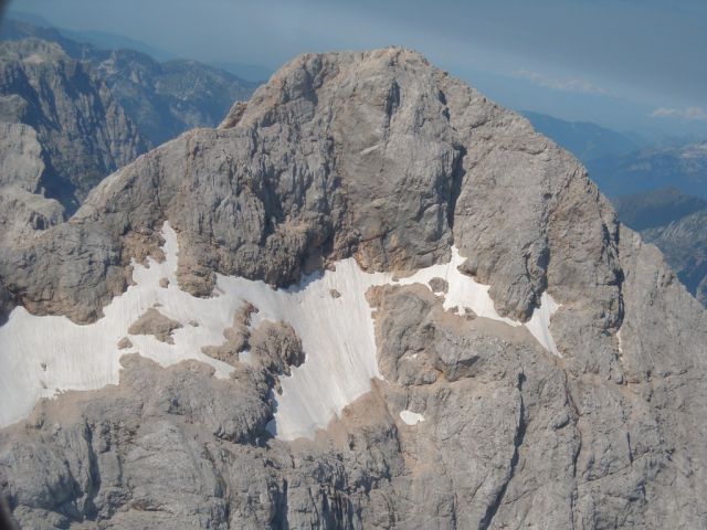 Juliske alpe -pogled iz zraka - foto