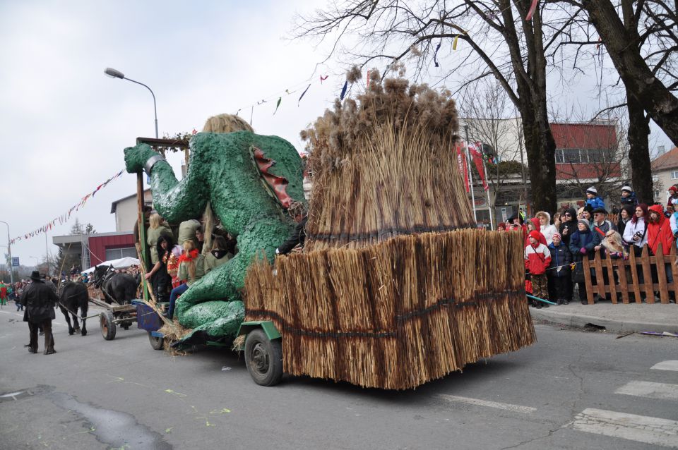 Pust v Cerknici - foto povečava