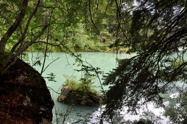 Višarje Kamniti lovec Belopeška jezera - foto