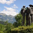 Na obali bohinjskega jezera