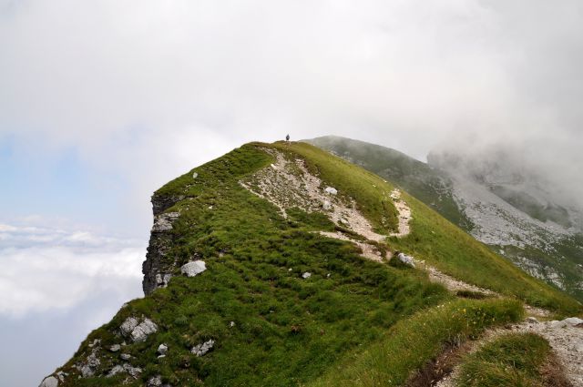 Mangart v megli - foto