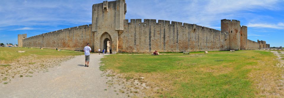 obzidje mesta Aigues Mortes