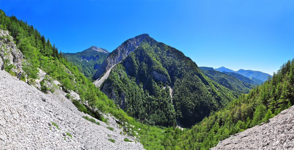 Planina Preval nad Ljubeljem 2012 - foto povečava