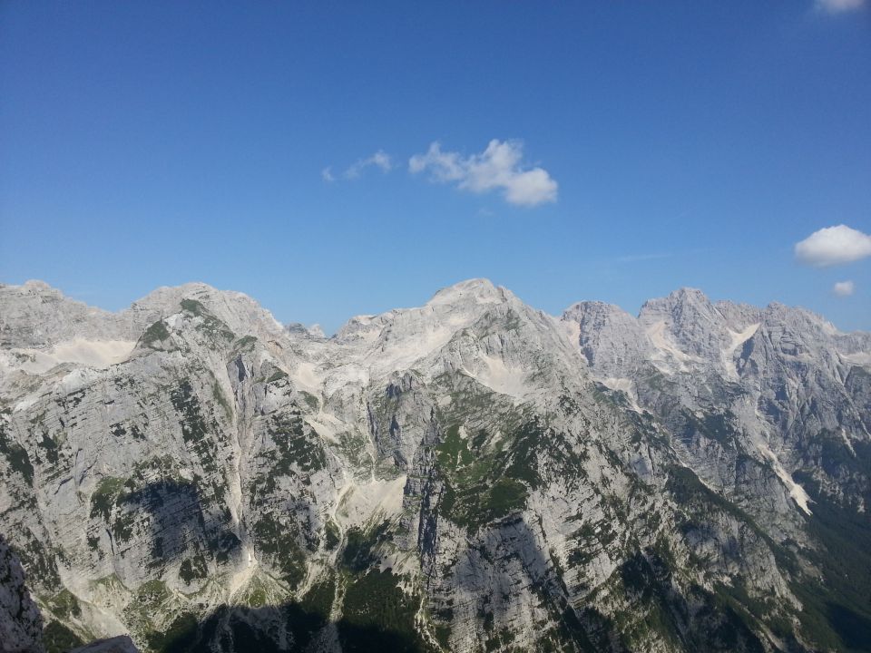 Stena - foto povečava