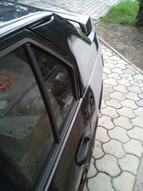 Alfa Romeo 33 1.7 16v PERMANENT 4 - foto