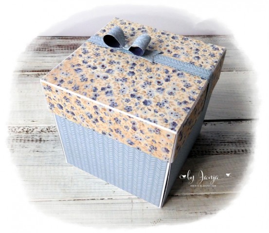 škatlice presenečenja - foto