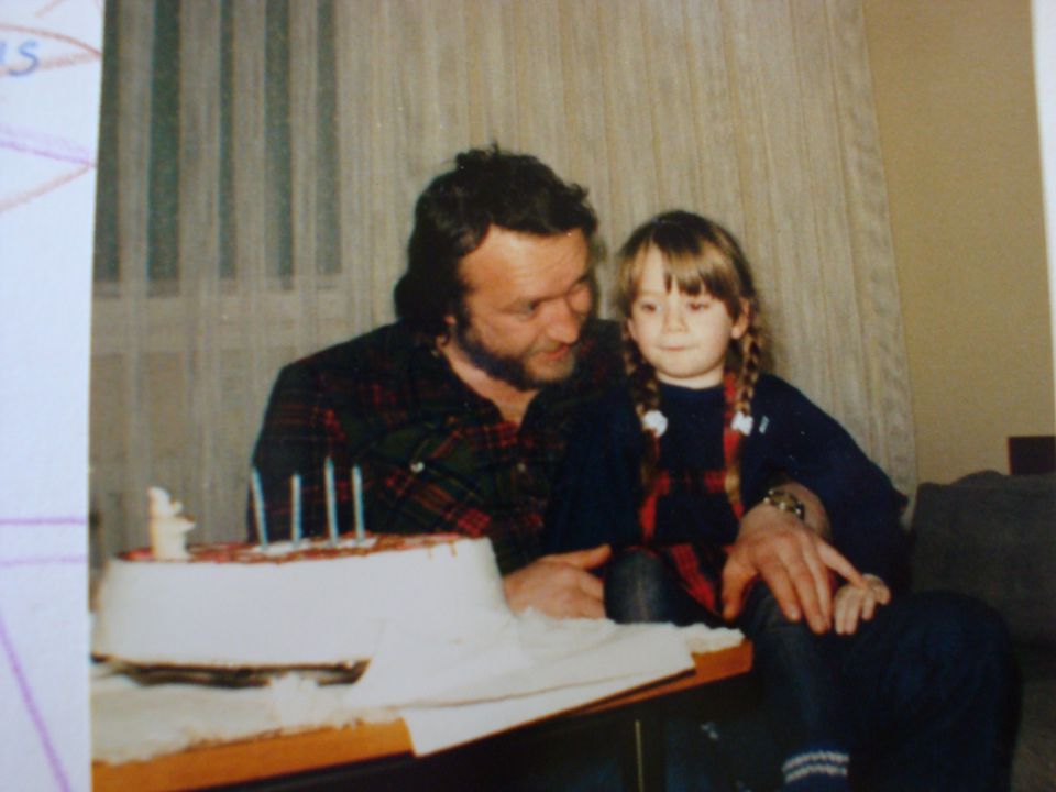 staring at that sugar bear that im gonna eat right after this pic is taken :)