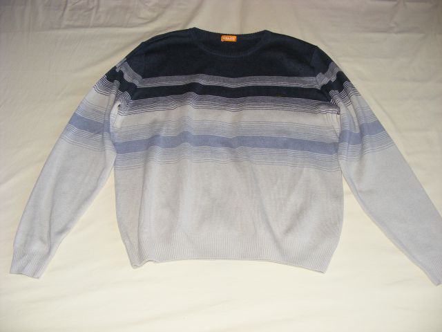 Čudovit pulover od Rašice, velikost 50 - cena 20 eur